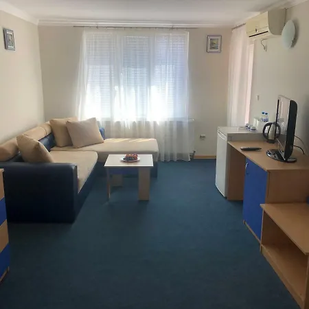 Rai Гостевой дом 4*